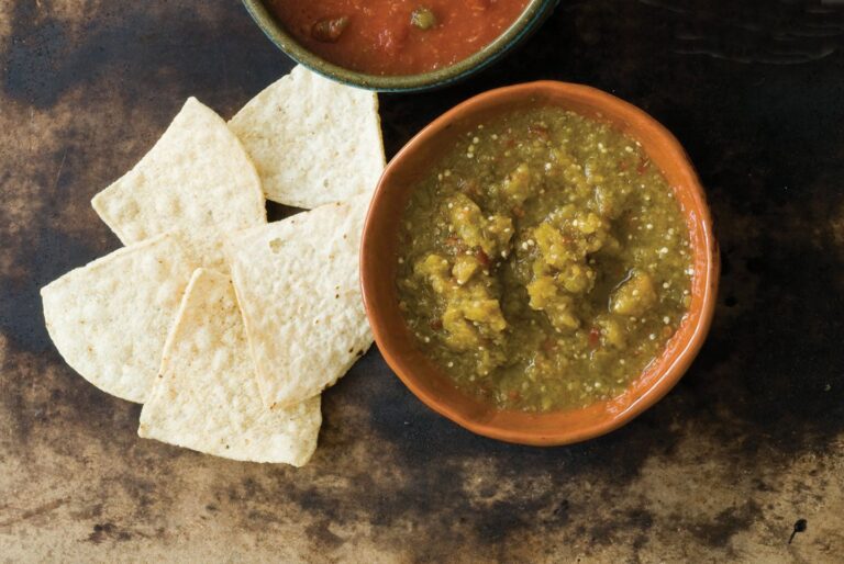 Tomatillo salsa verde