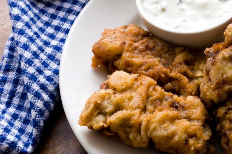 Steak fingers with jalapeno cream gravy