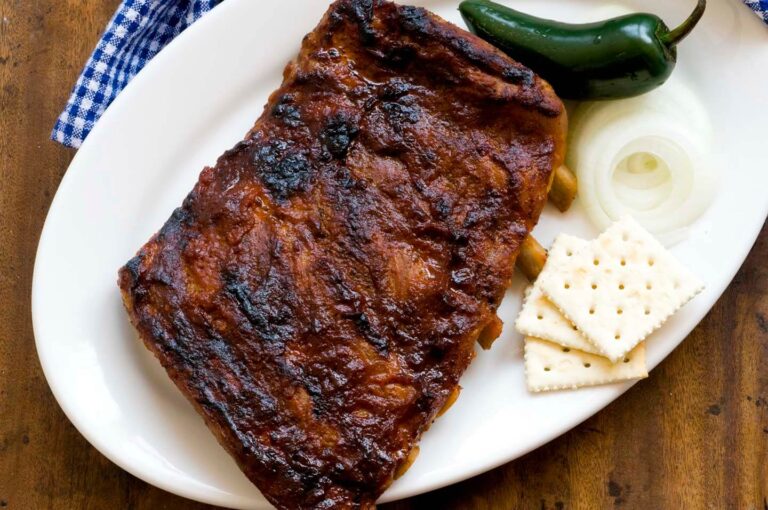 Ribs with Sam Houston’s barbecue sauce