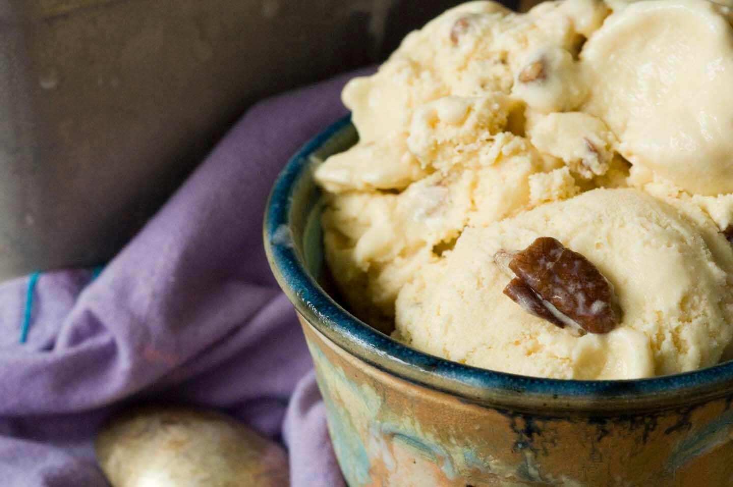 Pecan-peach ice cream | Homesick Texan