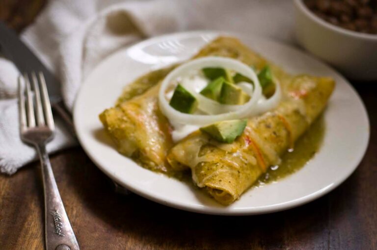 Enchiladas verdes recipe