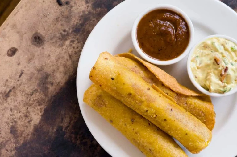 Crispy dogs with bacon-jalapeño dipping sauce