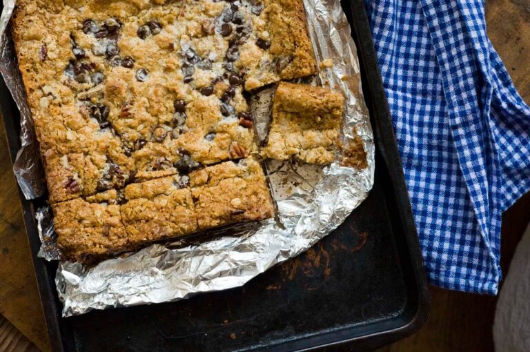 Chocolate pecan sticky bars