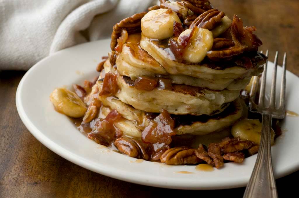 Banana bacon pecan pancakes DSC5614