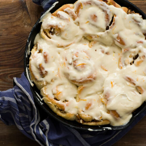 orange pecan cinnamon rolls DSC6272