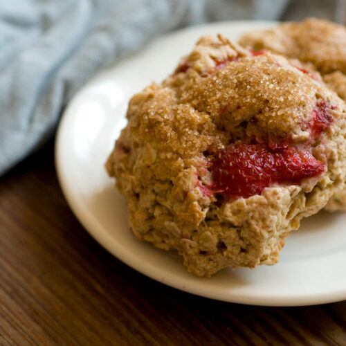 Strawberry oatmeal scones DSC1726