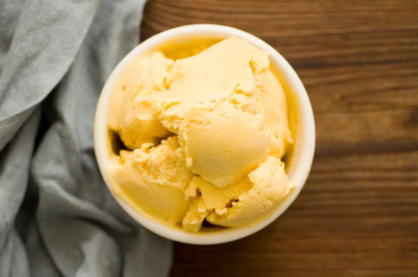 Mango frozen yogurt | Homesick Texan