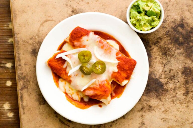 Red chile cheese enchiladas