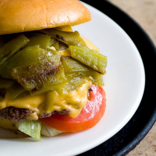 green chile cheeseburgers DSC5953 1