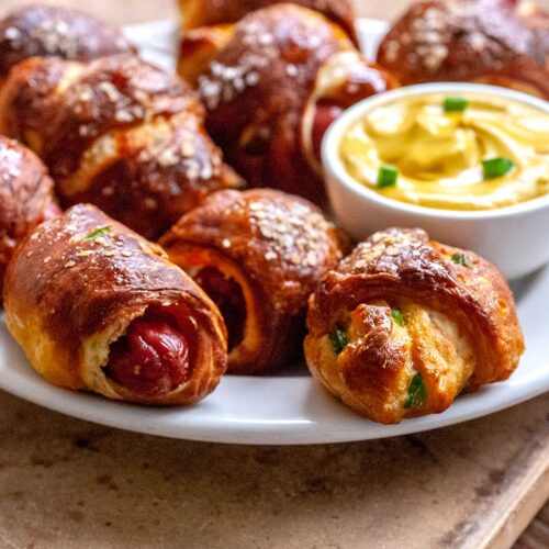 Pigs in jalapeno cheddar pretzel blankets 2DSC 6931