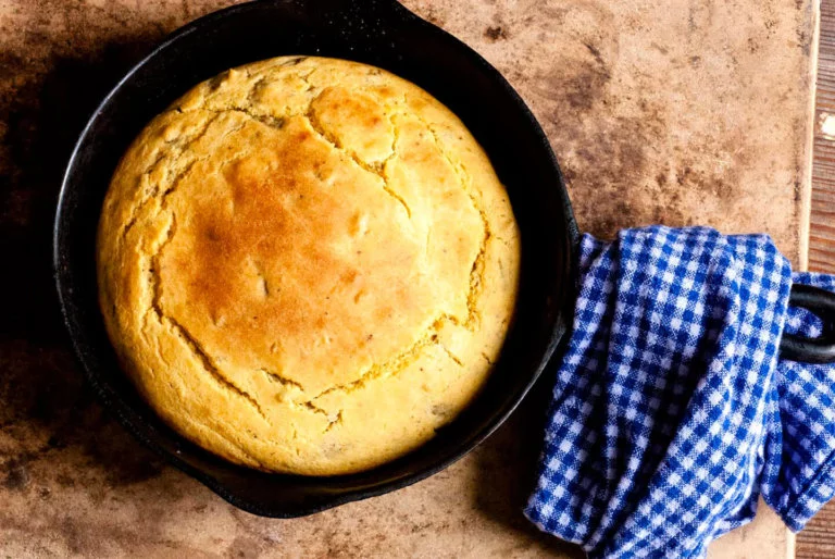 Hatch green chile cornbread