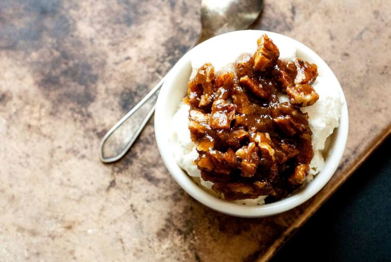 Pecan praline ice cream topping