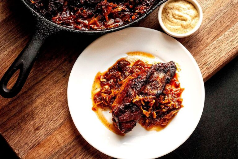 Country-style pork ribs and sauerkraut