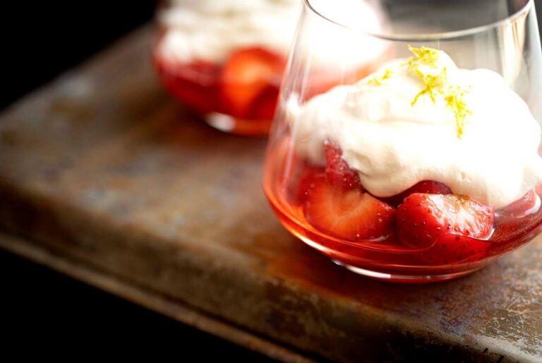 Strawberries Romanoff