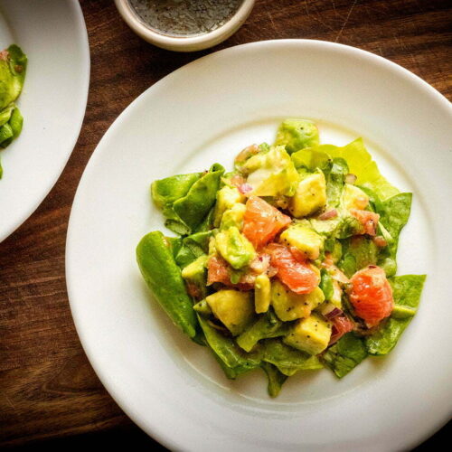 Grapefruit avocado salad with poppyseed dressing3 DSC 8233